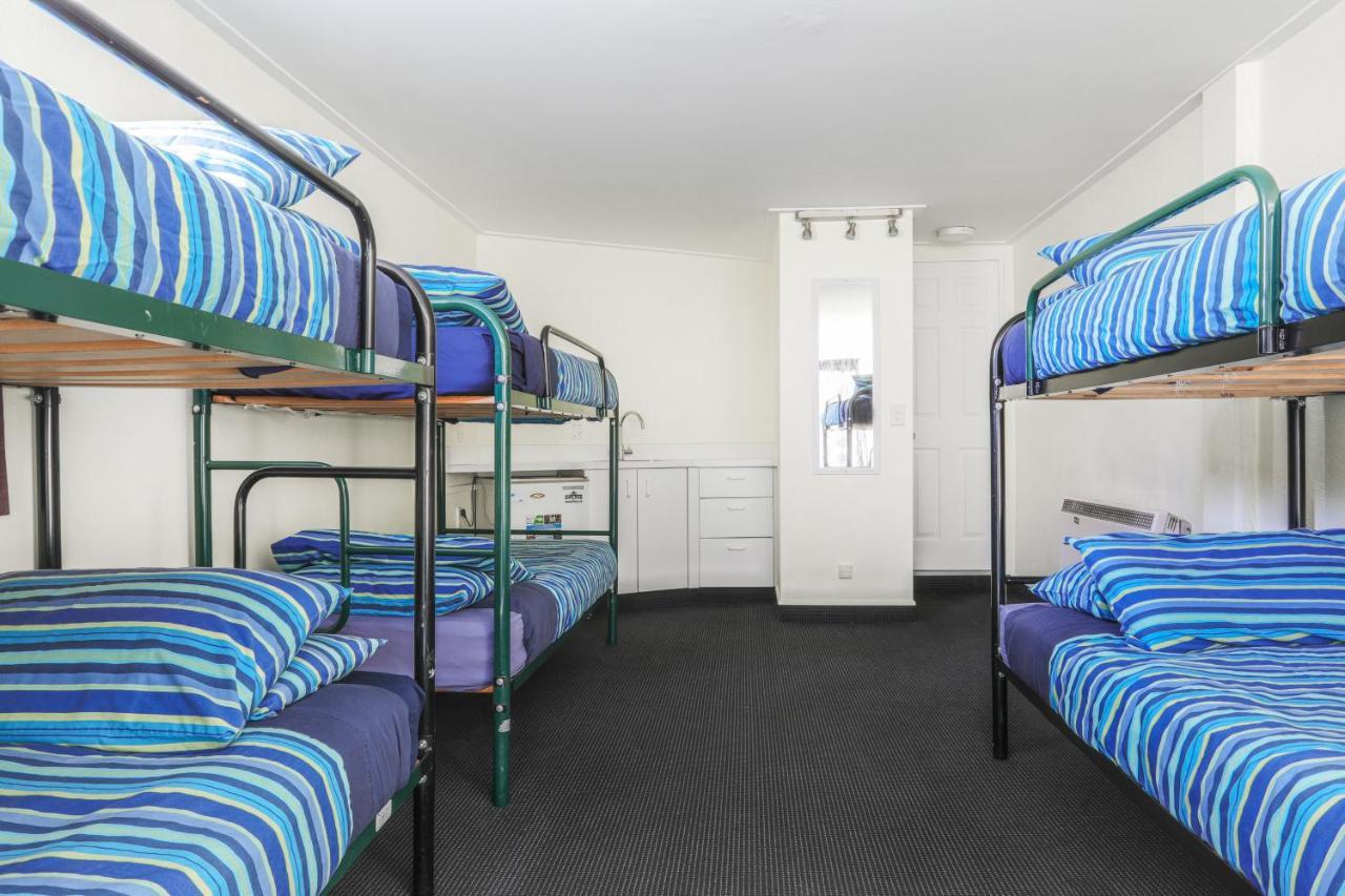 Aspen Lodge Backpackers Queenstown Bagian luar foto