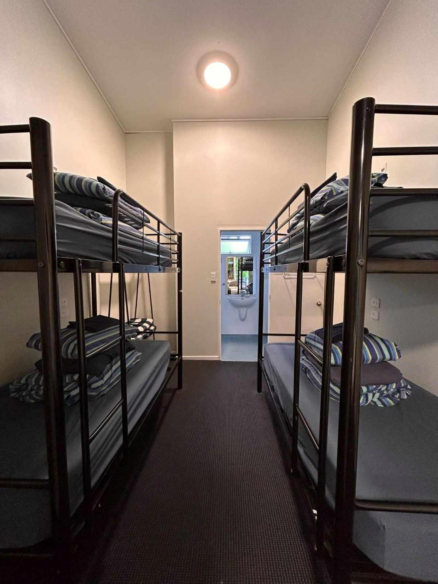 Aspen Lodge Backpackers Queenstown Bagian luar foto